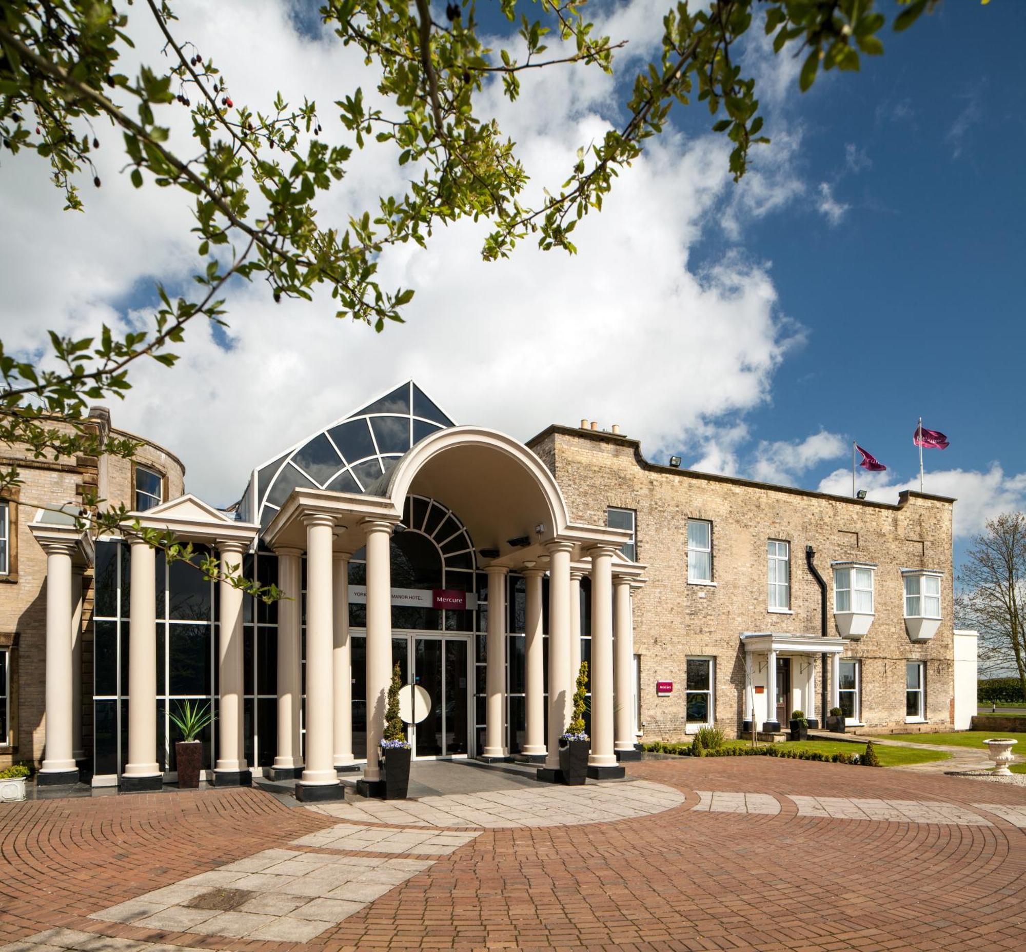 Mercure York Fairfield Manor Hotel Exteriér fotografie